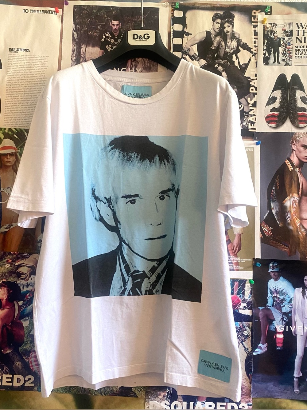 Calvin Klein Jeans White Short‑Sleeve Tee with Light Blue Portrait Graphic